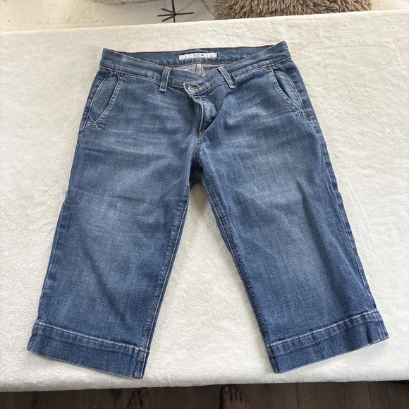 Joe's‎ Jeans Ryder II Denim Bermuda Shorts Women's 29 Medium Wash