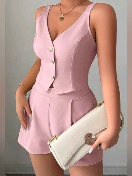 Blush Pink V-Neck Buttoned Crop Top and High-Waist Shorts Set