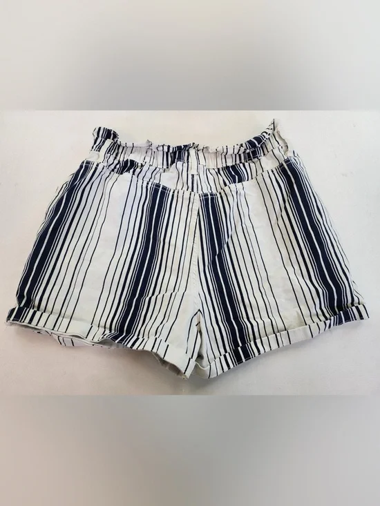 Time and Tru White Shorts Navy Vertical Candy Stripes Elastic Waistband Summer
