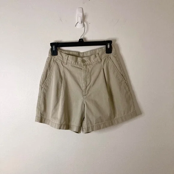 Vintage 2001 Old Navy Pleated High Waisted Khaki Shorts 4 Tan Y2K 100% Cotton