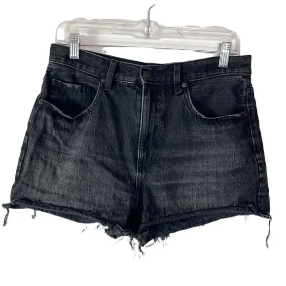 Uniqlo Jeans Shorts Women's Size 28 Washed Black Cut Off Frayed‎ Hem