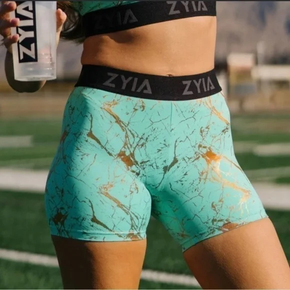 ZYIA Active Women’s Shorts Aqua & Copper Light Weight & Tight Shorts XS