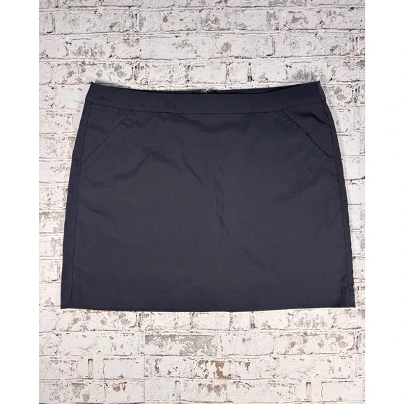 Womens PGA Tour Black Golf Skirt Skort Size 12 Polyester Spandex‎