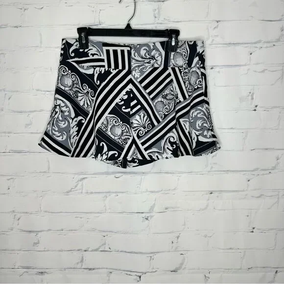 ‎Express size 10 skort
