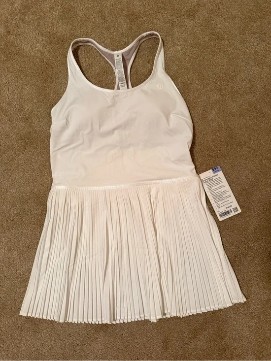 NWT Lululemon Scoop Neck Pleated Tennis Dress