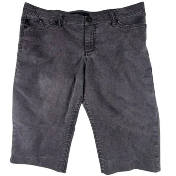 Rock & Republic Shorts Womens 16 M Berlin Gray Denim Bermuda Stretch Knee Length