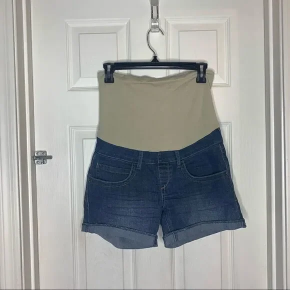 Bella Vida Maternity Jean Shorts Size Small