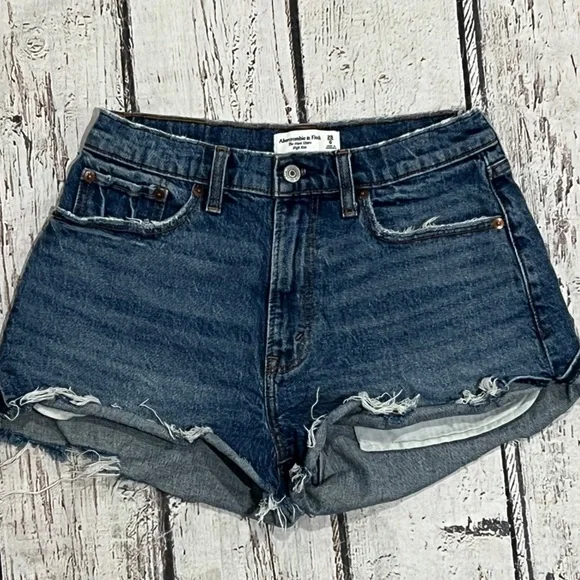 Abercrombie & Fitch Denim Blue Distressed Shorts Womens Mom Short Jeans