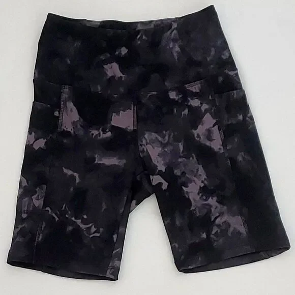 Danskin Women's Black Gray Camo Print Workout/Bike Shorts 7