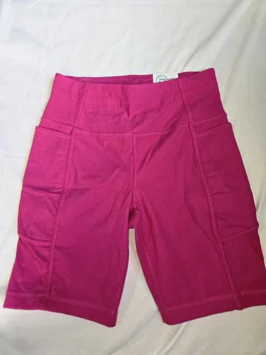 Mondetta Women's Hot Pink Bike Shorts with Side Pockets