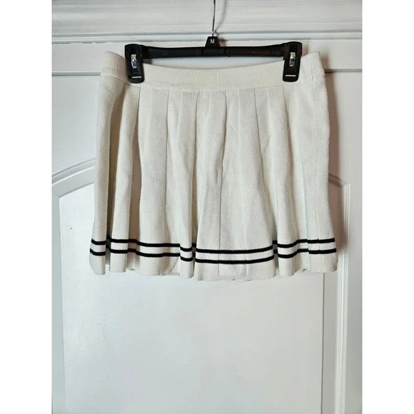 Sincerely Jules Tennis Prep Skort Large White Knit Pleated Varsity Mini Skirt