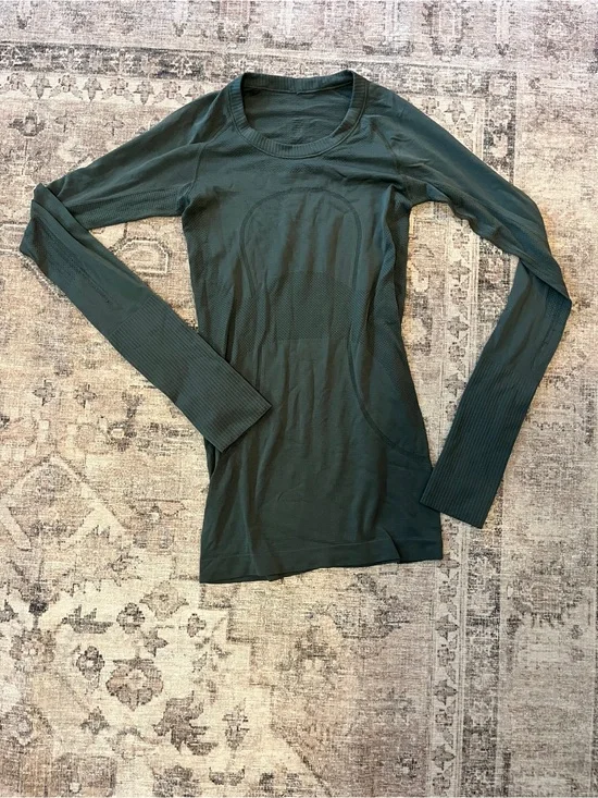 Women’s Lululemon Swiftly Tech Long Sleeve - dark green