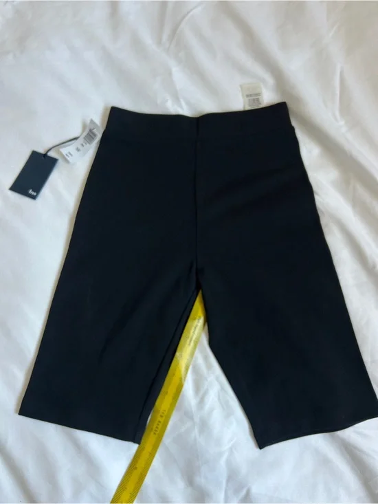 Wilfred Free Black Biker Shorts in XS