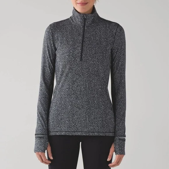 Lululemon Outrun 1/2 Zip- Running Luon Ripple Jacquard Black White