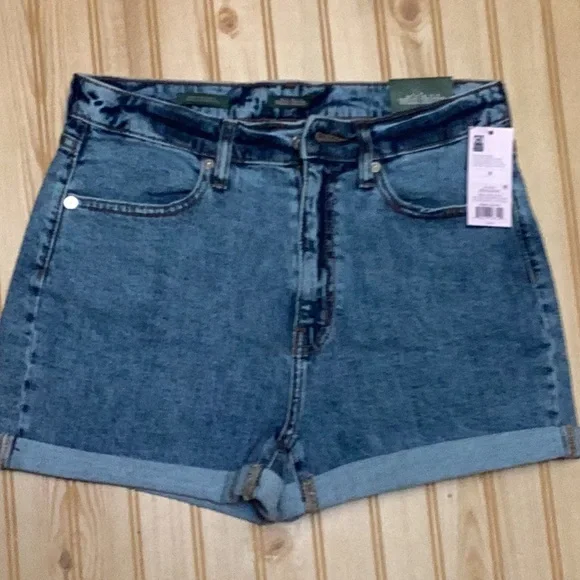Wild Fable Blue Jean‎ Denim Highest Rise  Mom Shorts 29” Waist Size 8 NWT