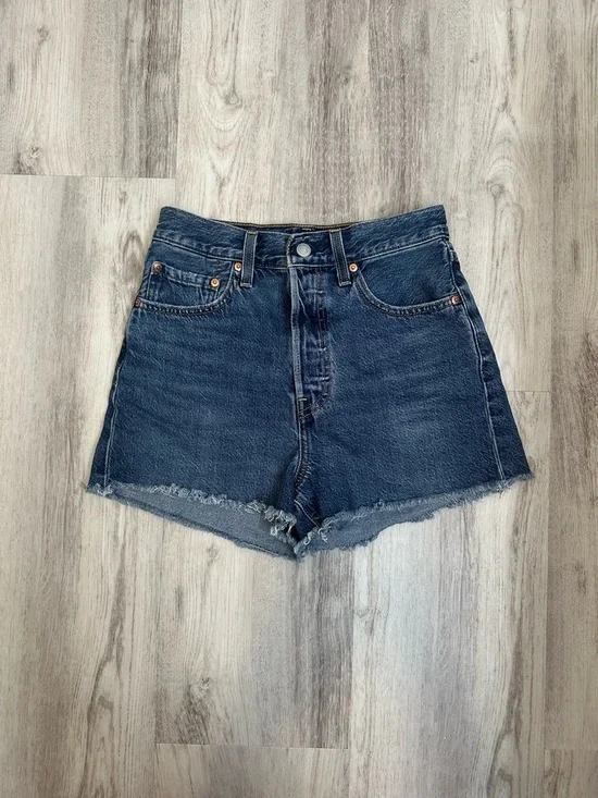 Levi's Premium High Rise Ribcage Shorts Size 27‎