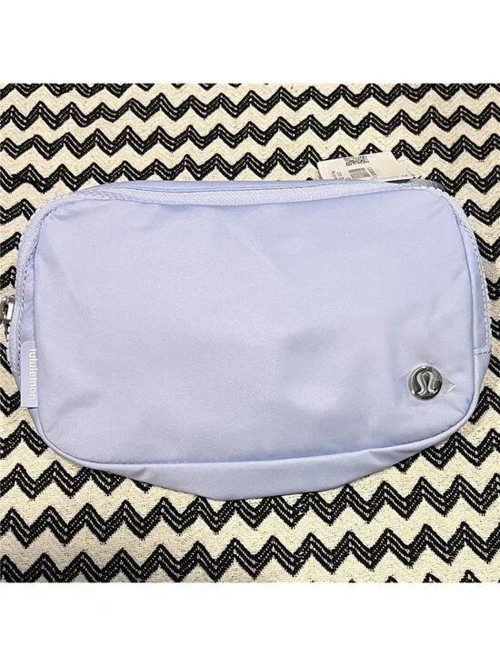 NWT Pastel Blue lululemon Everywhere Belt Bag EBB 1L NEW lululemon