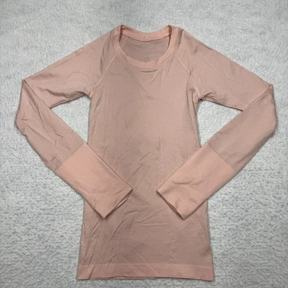 Lululemon Compression Long‎ Sleeve Thumb Holes Shirt Pink Women's Size Small