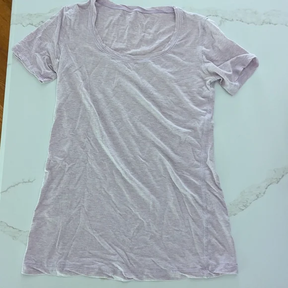 Lululemon T-shirt