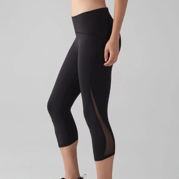 Lululemon Train Times Crop (17