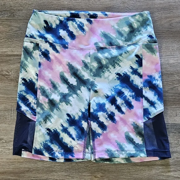 PINK Victoria's Secret Ultimate High Waist 6' Inseam Tie‎ Dye Biker Shorts
