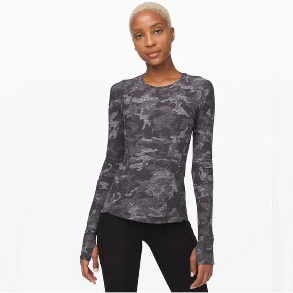 LULULEMON grey camo runderful long sleeve 12
