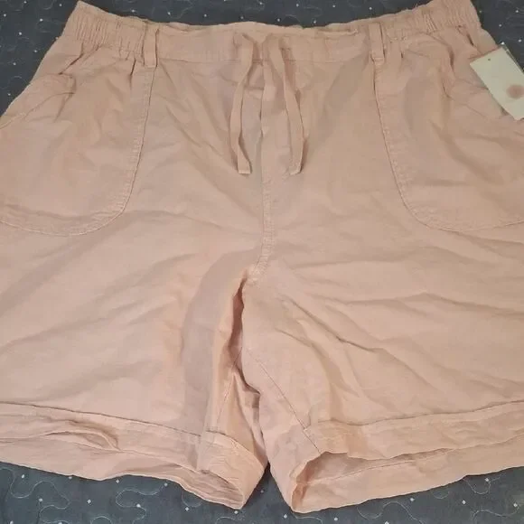 Gloria Vanderbilt Women's Pink Casual Shorts size XL NWT