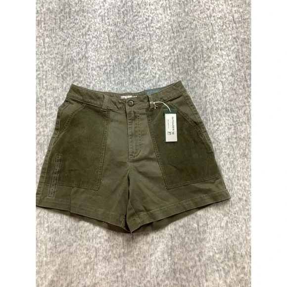 Alpine Design Womens Mixed Fabric Corduroy Patch Shorts Vintage Olive ADW24806 6