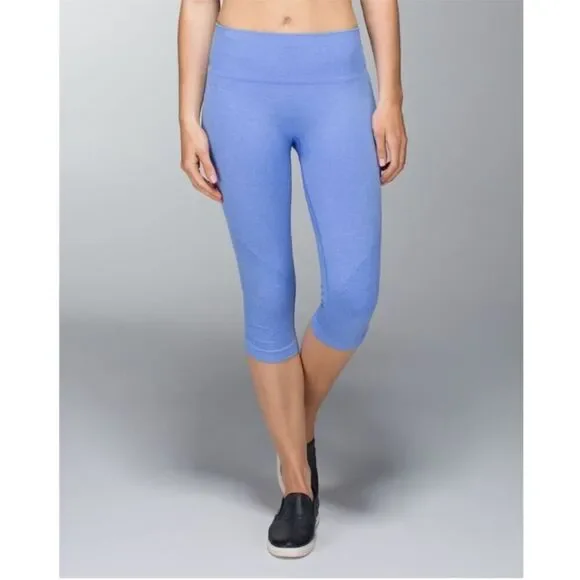 Lululemon In The Flow Crop Blue Leggings Women Size 6