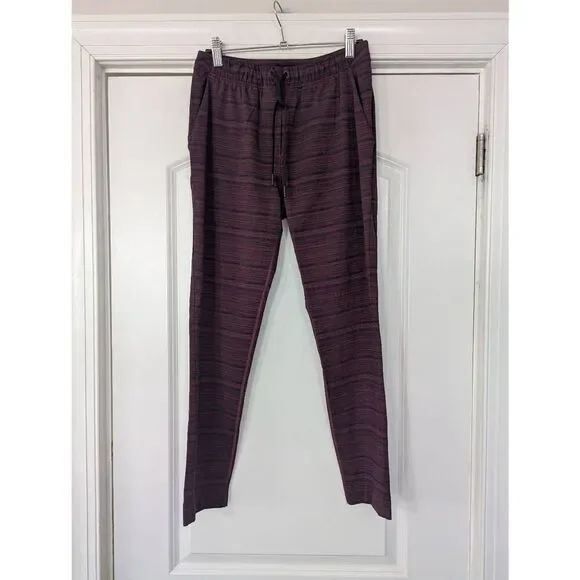 Lululemon‎ Jet Crop (Slim) (Luxtreme) women's size 0/2 heathered berry comfort