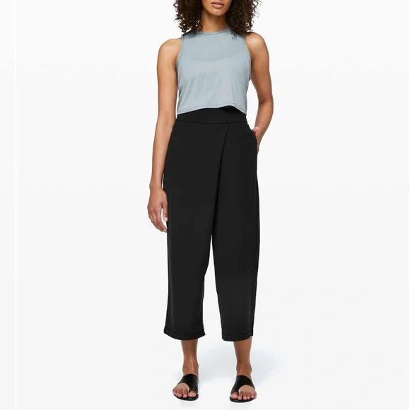 Women's Lululemon With‎ The Flow Pant Black Wide-Leg Pants