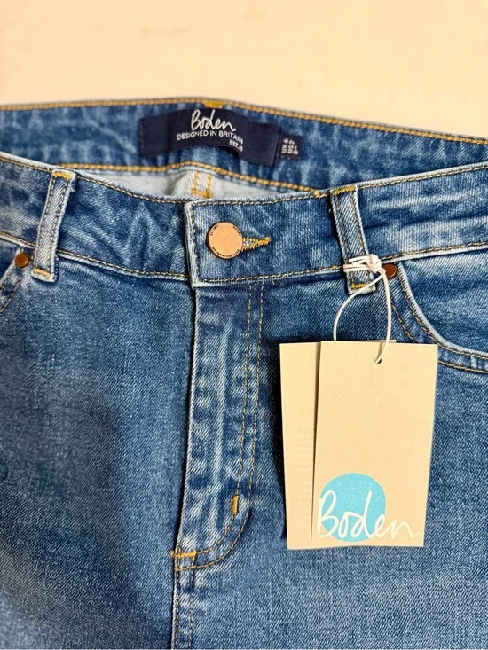 NWT Boden Mid Vintage Denim High-Rise Cutoff Shorts Size 2