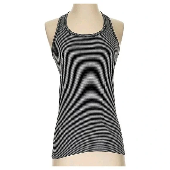 Lululemon Swiftly Tech Racerback Tank Top Running Yoga Womens 4 Striped‎ Outdoor