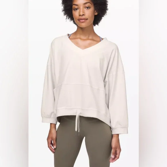 Lululemon Dare The Day Pullover‎ Soft Cropped Light Ivory Sweatshirt M/L