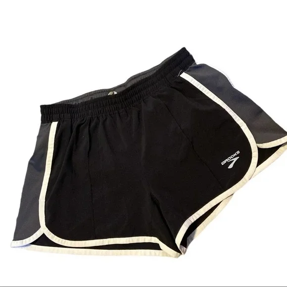 ❤️BROOKS WOMAN’S RUNNING SHORTS ~ M‎