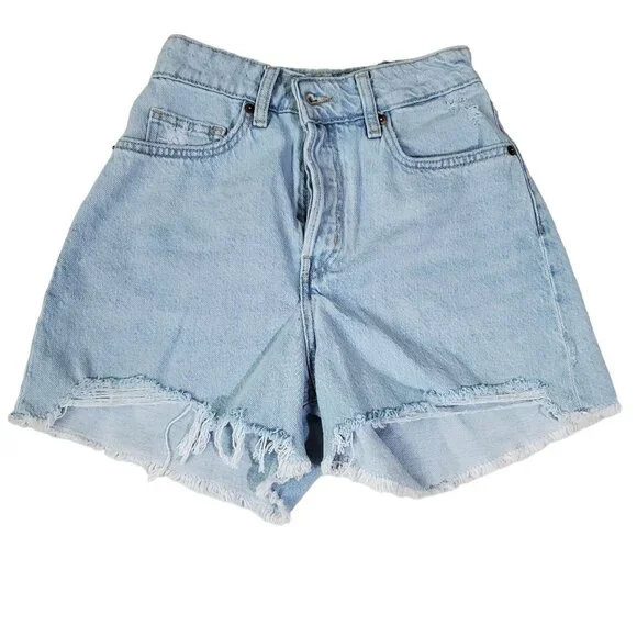 H&M Denim Shorts Size 2 Light blue rawcut hem high-waisted‎ Distressed 5 pockets