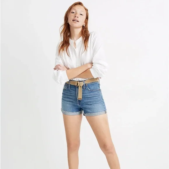 • Madewell • Women’s High-Rise Denim Shorts in Malden Wash Blue 27