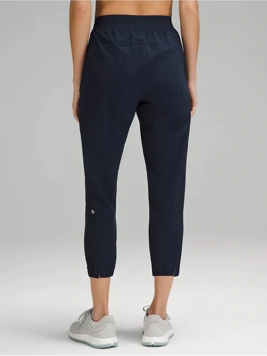 Lululemon Adapted State High-Rise Jogger Crop Black Size 12