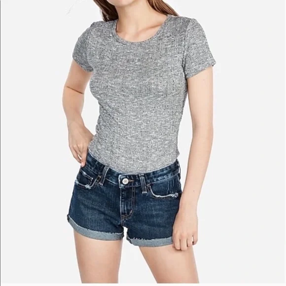 🆕 Express relaxed low rise fit shortie sho…