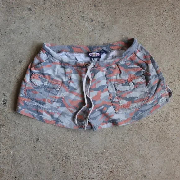 Y2K Zoey Beth Camo Micro Shorts Low Rise Cargo Shorts Size Small McBling