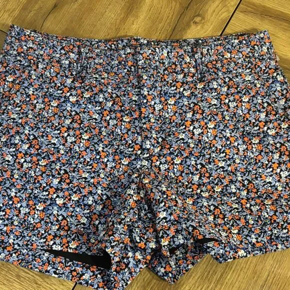 Gap Women's multi Shorts