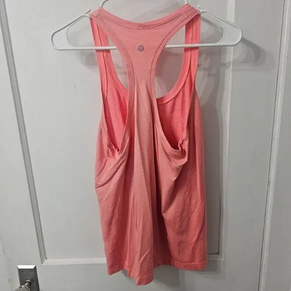 Lululemon Peachy/ Orange Tank, Sz 8, Good Condition