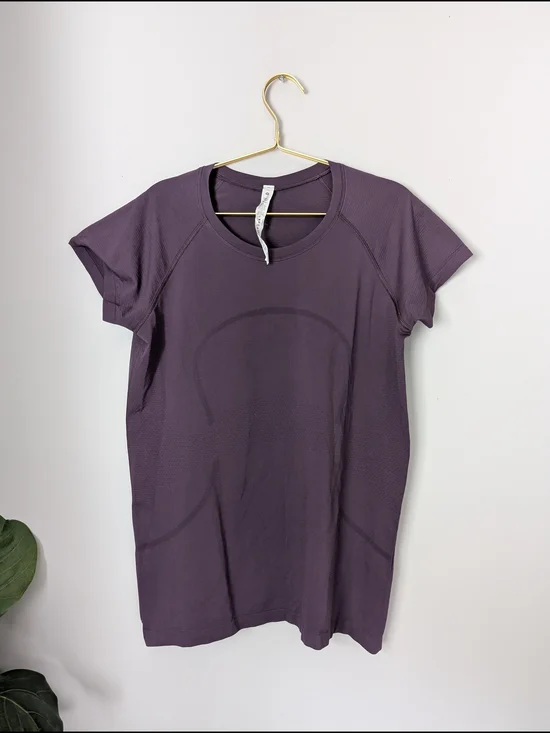lululemon athletica Plum Purple Short Sleeve Tee