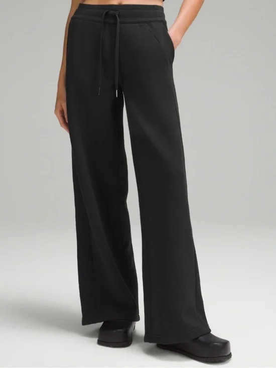 Lululemon Scuba Mid-Rise Wide-Leg Pant 25” Black