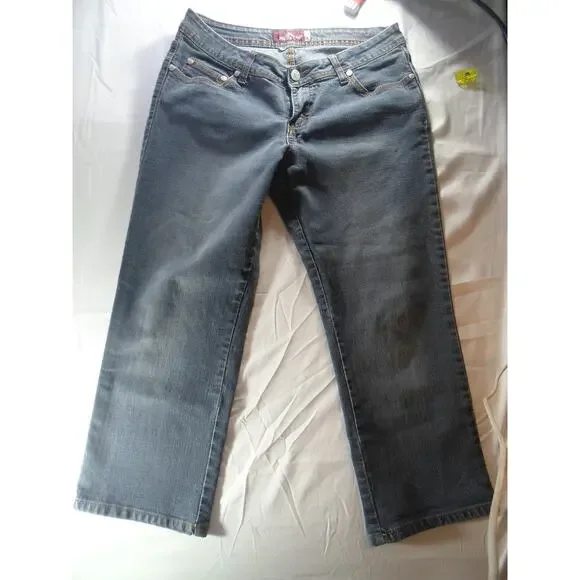 Jordache lo-Rise Stretch Capri VTG 90s Womens Waist=30 Ins=22 Rise=8 Lightwash