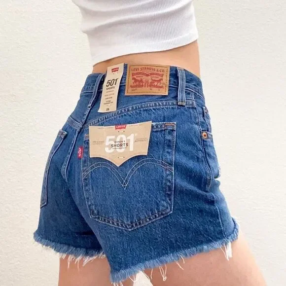 Levi’s 501 Shorts Orginal Style High Rise Women Shorts size 25 NWT