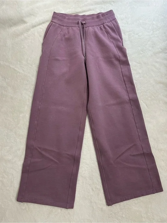 Lululemon Scuba Mid-Rise Wide-Leg Pant Lavender Dew S