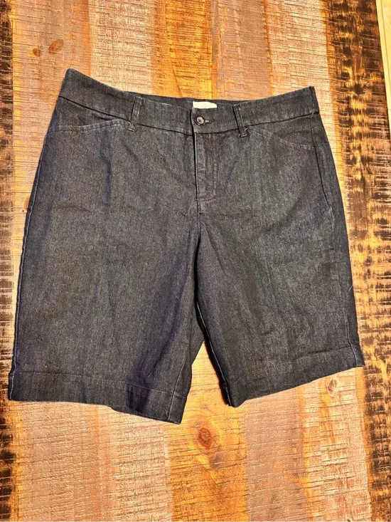 Dark Denim Blue Bermuda Shorts Size 12 Petite St John’s Bay Brand