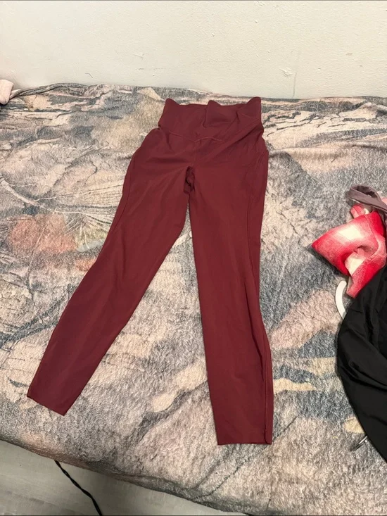 Lululemon High-Waist Burgundy Women's Active Leggings