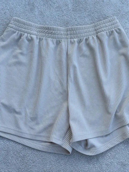 Women’s Unbranded Tan Ribbed Lounge Shorts With Pockets Size Large